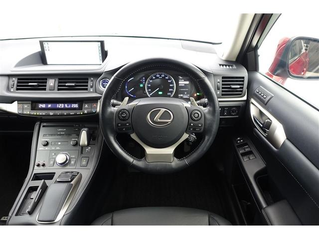 ＣＴ ＣＴ２００ｈ　バージョンＬ　ＤＶＤ再生可能　横滑り防止　リアカメラ　Ｐシート　ＡＡＣ　ナビＴＶ　本革　ＡＢＳ　サイドエアバック　クルーズＣ　ＡＷ　ミュージックプレイヤー接続可　イモビライザー　エアバッグ　ドラレコ　キーレス　ＰＳ（4枚目）