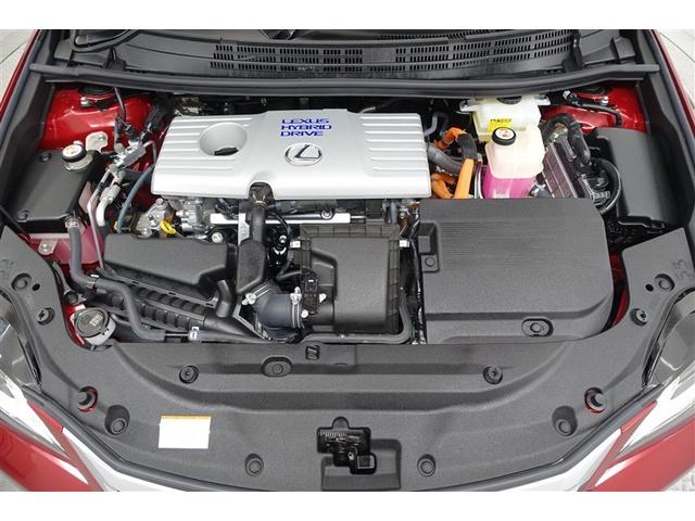 ＣＴ ＣＴ２００ｈ　バージョンＬ　ＤＶＤ再生可能　横滑り防止　リアカメラ　Ｐシート　ＡＡＣ　ナビＴＶ　本革　ＡＢＳ　サイドエアバック　クルーズＣ　ＡＷ　ミュージックプレイヤー接続可　イモビライザー　エアバッグ　ドラレコ　キーレス　ＰＳ（19枚目）