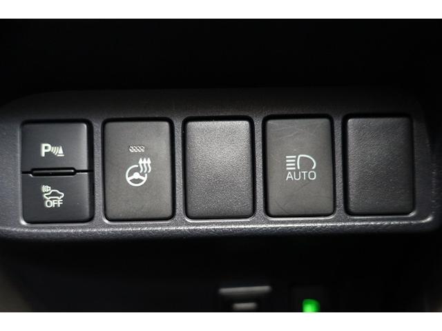 ＣＴ ＣＴ２００ｈ　バージョンＬ　ＤＶＤ再生可能　横滑り防止　リアカメラ　Ｐシート　ＡＡＣ　ナビＴＶ　本革　ＡＢＳ　サイドエアバック　クルーズＣ　ＡＷ　ミュージックプレイヤー接続可　イモビライザー　エアバッグ　ドラレコ　キーレス　ＰＳ（31枚目）