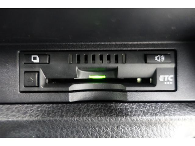 ノア ハイブリッドＳｉ　ダブルバイビーＩＩＩ　リアクーラー　点検記録簿　ワンオーナー車　ＥＴＣ車載器　ＬＥＤランプ　Ｂカメラ　ナビＴＶ　フルセグテレビ　オートクルーズコントロール　ＤＶＤ　横滑り防止装置　イモビライザー　キーレス　アルミホイール（15枚目）