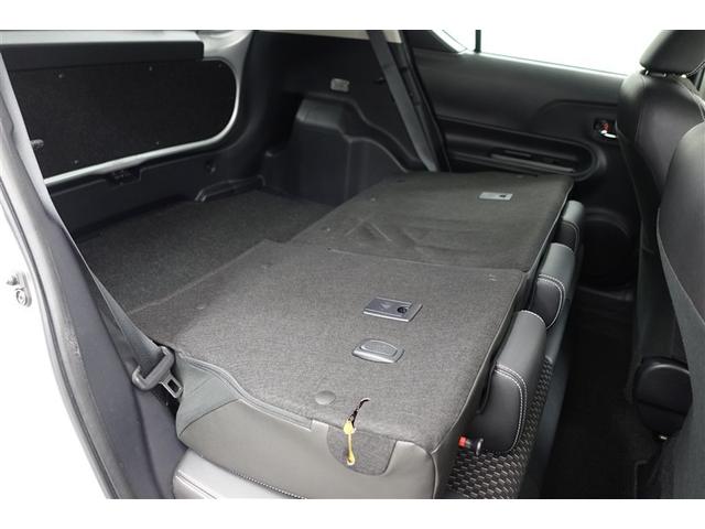 アクア Ｘ－アーバン　キーフリーシステム　横滑り防止システム　Ａストップ　衝突軽減ブレーキ　ＤＶＤ再生可　パワステ　フルセグＴＶ　スマートキ－　デュアルエアバック　運転席エアバッグ　ナビＴＶ　ＥＴＣ車載器　ドラレコ　ＡＢＳ（37枚目）