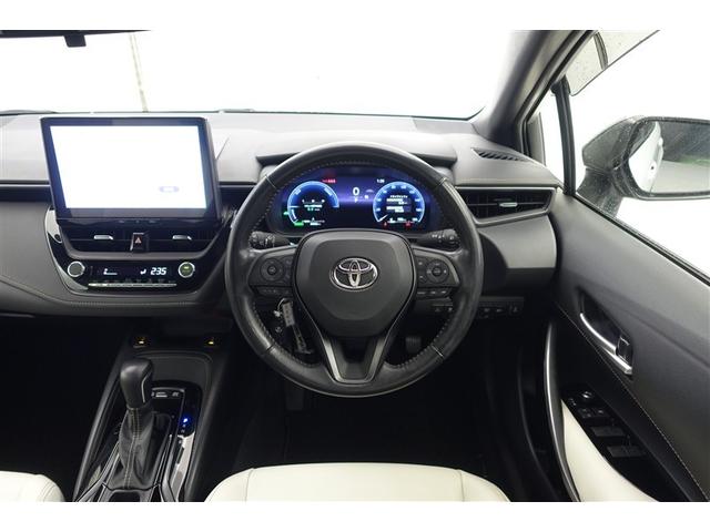 カローラツーリング ハイブリッド　ダブルバイビー　ＴＳＳ　ナビ＆ＴＶ　Ｂカメラ　ＶＳＣ　ＡＣ１００Ｖ　クルコン　地デジ　アイドリングストップ　キーレスエントリー　ＬＥＤ　助手席エアバッグ　エアバッグ　メモリーナビ　ミュージックプレイヤー接続可　４ＷＤ（4枚目）