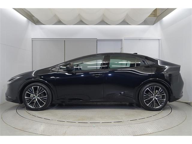 プリウス Ｚ　１オーナー　ＡＣ１００Ｖ　メディアプレイヤー接続　セキュリティー　ＡＷ　オートエアコン　整備記録簿　クルーズコントロール　ドライブレコーダ　ＴＶ　運転席パワーシート　横滑り防止装置　ＥＴＣ付　ＡＢＳ（2枚目）