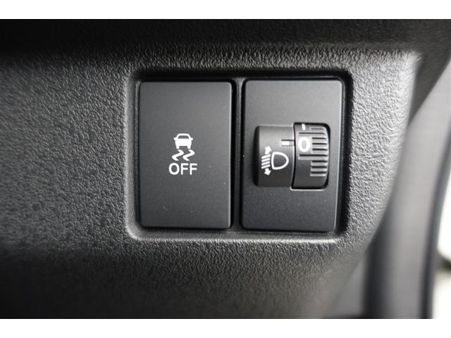 Ｎ－ＢＯＸカスタム ターボ　盗難防止システム　スマートキープッシュスタート　ブレーキサポート　１オーナー　サイドエアバック　パワーステアリング　ＤＶＤ再生可　横滑防止　エアコン　ＡＷ　オートクルーズ　キーレスエントリー　ベンチＳ（31枚目）