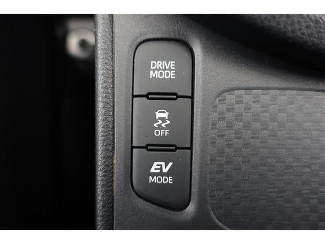 ヤリスクロス ハイブリッドＺ　スマートエントリー　Ｂカメ　ワンオ－ナ－　横滑り防止　フルセグＴＶ　点検記録簿　ＴＶ　ＬＥＤライト　クルーズＣ　ＥＴＣ付き　アルミホイール　助手席エアバッグ　オートエアコン　パワステ　ドライブレコーダ（32枚目）