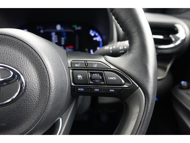 ヤリスクロス ハイブリッドＺ　スマートエントリー　Ｂカメ　ワンオ－ナ－　横滑り防止　フルセグＴＶ　点検記録簿　ＴＶ　ＬＥＤライト　クルーズＣ　ＥＴＣ付き　アルミホイール　助手席エアバッグ　オートエアコン　パワステ　ドライブレコーダ（36枚目）