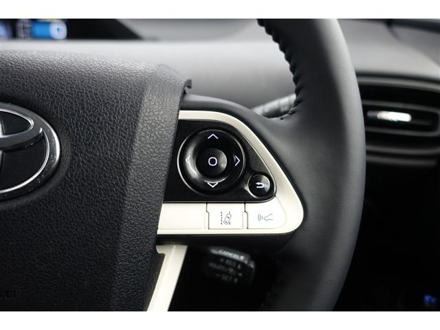 プリウス Ｓセーフティプラス　地デジフルセグ　アイドルストップ　セキュリティ　運転席エアバック　アクティブクルーズコントロール　点検記録簿　ＥＴＣ装備　ＬＥＤライト　Ｂモニター　ナビＴＶ　横滑り防止機能　リモコンキー　ＡＷ　ＰＷ（35枚目）