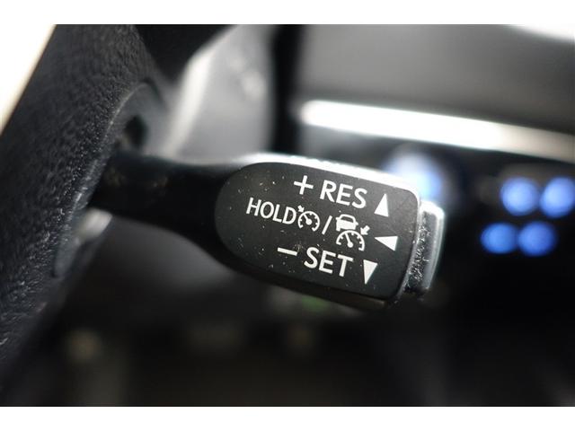 プリウス Ｓセーフティプラス　地デジフルセグ　アイドルストップ　セキュリティ　運転席エアバック　アクティブクルーズコントロール　点検記録簿　ＥＴＣ装備　ＬＥＤライト　Ｂモニター　ナビＴＶ　横滑り防止機能　リモコンキー　ＡＷ　ＰＷ（36枚目）