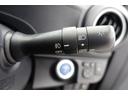 Ｇ　ブラックレザー　イモビライザ　スマートエントリー　ワンオーナー車　バックカメラ付　横滑り防止システム　フルセグ地デジＴＶ　ＥＴＣ装備　ＤＶＤ再生機能　ＬＥＤライト　アイドリングストップ　オートエアコン　ナビ・ＴＶ（34枚目）