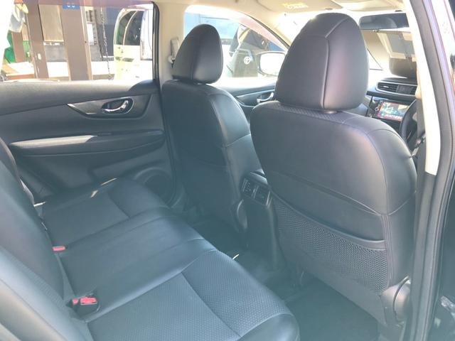 エクストレイル ２０Ｘ　２列車　４ＷＤ　ナビ・テレビ・バックカメラ・Ｂｌｕｅｔｏｏｔｈ・ＤＶＤ再生・ＥＴＣ・プッシュスタート・セルクロス防水シート・シートヒーター・タイミングチェーン車（24枚目）