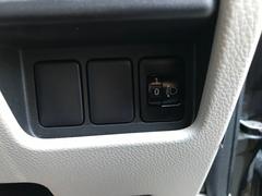 ��Ź�ϥ������������Υ������濴�ˣ���������Ÿ�����Ƥ���ޤ������ֻ�ʧ�������֡�����������軰�Ե��ء����֤ǰ¿��������Τ����ͤ⤪���ڤˤ��䤤��碌���������� 7