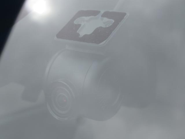 キャスト スタイルＧ　ＶＳ　ＳＡ３　１年保証付　盗難防止システム　衝突被害軽減システム　アイドリングストップ　衝突安全ボディ　　オートエアコン　シートヒーター　プッシュスタート　Ｂｌｕｅｔｏｏｔｈ　メモリーナビ　バックカメラ　全方位カメラ（8枚目）