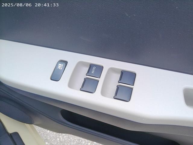 アルト Ｌ　２型　純正オーディオ　衝突被害軽減システム　リヤセンサー　オートライト　シートヒーター　アイドリングストップ　横滑り防止機能　１年保証付（24枚目）