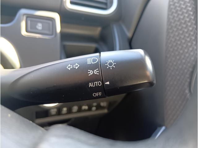 �I�[�g���C�g�@�\�t���I�����ňÂ������m���w�b�h���C�g��_�����Ă���܂��I