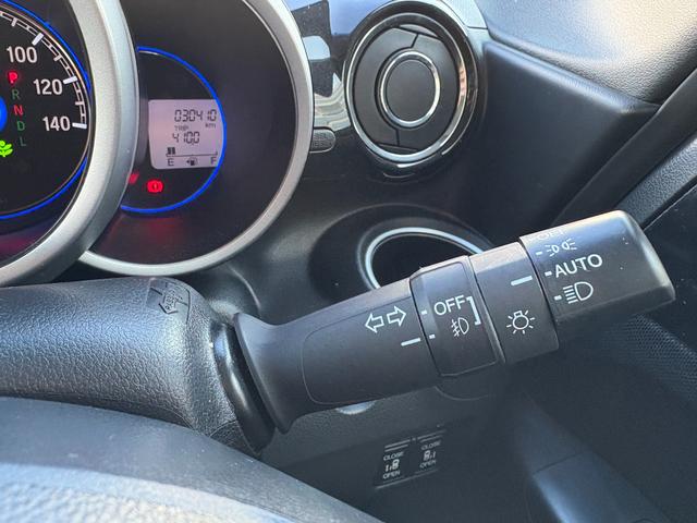 Ｎ－ＢＯＸカスタム Ｇ・Ｌパッケージ　バックカメラ　オートライト　Ｂｌｕｅｔｏｏｔｈ　両側電動スライドドア　ナビ　プッシュスタート　シートヒーター　シートヒーター　オートエアコン　ＥＴＣ　盗難防止システム　１年保証付（24枚目）