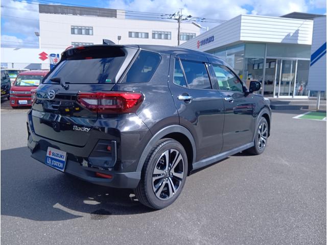 �O���́A��C�̃X�^�b�t���^�S���߂Ē��J�Ƀ��b�N�X���������Ă���܂��̂ŁA�s�J�s�J�Ɏd�オ���Ă���܂��B