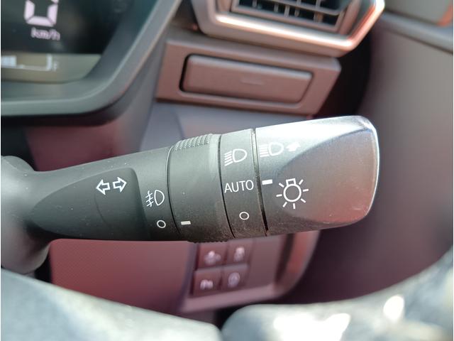 �I�[�g���C�g�@�\�t���I�����ňÂ������m���w�b�h���C�g��_�����Ă���܂��I