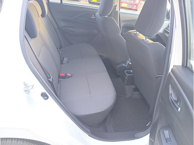 �㕔���Ȃ����R�A�Y��E�����Ɏd�グ�Ă���܂��B�������Y��Ȃ��Ԃ͋C�������ǂ��ł����A�R���f�B�V�����̂����Ԃ������ł��B�O�̃��[�U�[�����J�Ɏg���Ă����؋��ł��B