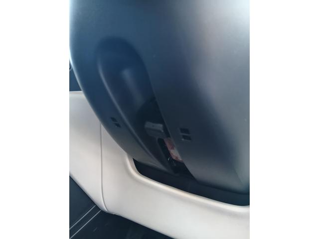 �`���g�X�e�A�����O�@�\�t���B�n���h���̍����������ł��܂��B