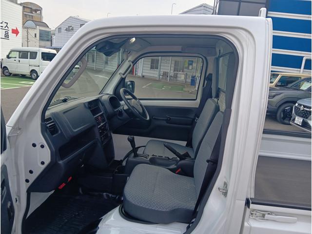 キャリイトラック KCエアコン・パワステ 7型 オートライト 禁煙車 マニュアルエアコン ワンオーナー 4WD 衝突被害軽減システム アイドリングストップ 横滑り防止機能 ETC パーキングセンサー3年保証付き(17枚目)