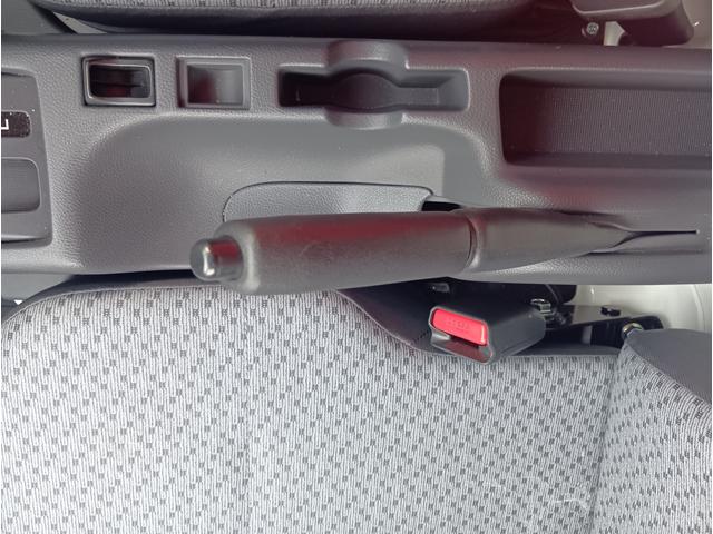 キャリイトラック KCエアコン・パワステ 7型 オートライト 禁煙車 マニュアルエアコン ワンオーナー 4WD 衝突被害軽減システム アイドリングストップ 横滑り防止機能 ETC パーキングセンサー3年保証付き(27枚目)