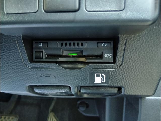 ルーミー カスタムG-T 電動パーキングブレーキ ドライブレコーダー バックカメラ オートライト Bluetooth スライドドア 純正ナビ プッシュスタート オートエアコン ETC 禁煙車 衝突被害軽減システム 1年保証付(10枚目)