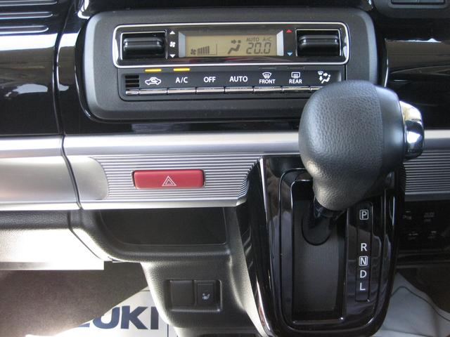 インパネシフトＣＶＴ＆オートエアコンです！オートエアコンは簡単な操作で車内を快適にしてくれます！