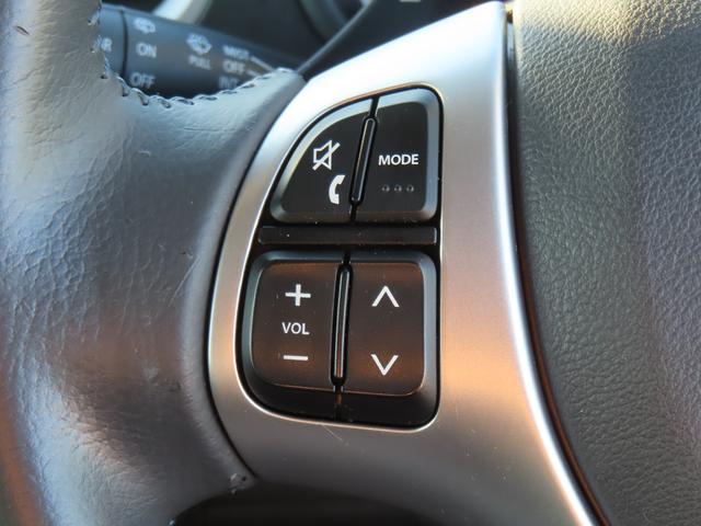 ステアリングオーディオスイッチ付きです!ハンドル操作をしながらでも音量などを調節できます!