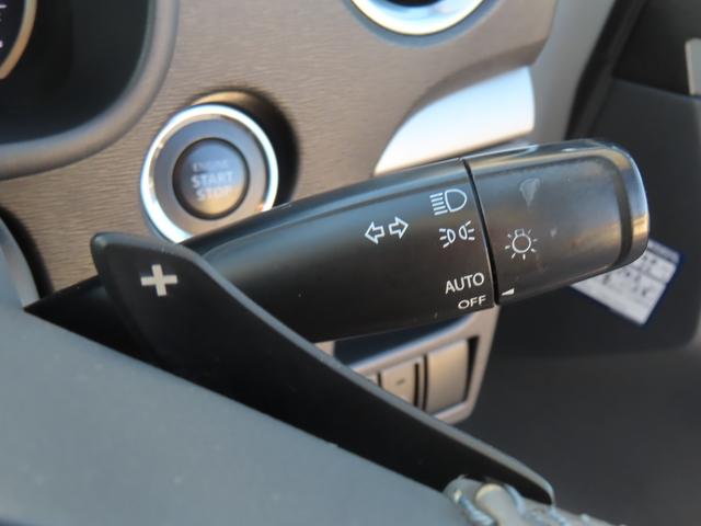 オートライト機能付きです!外が暗くなった時に自動ヘッドライトが点灯します!