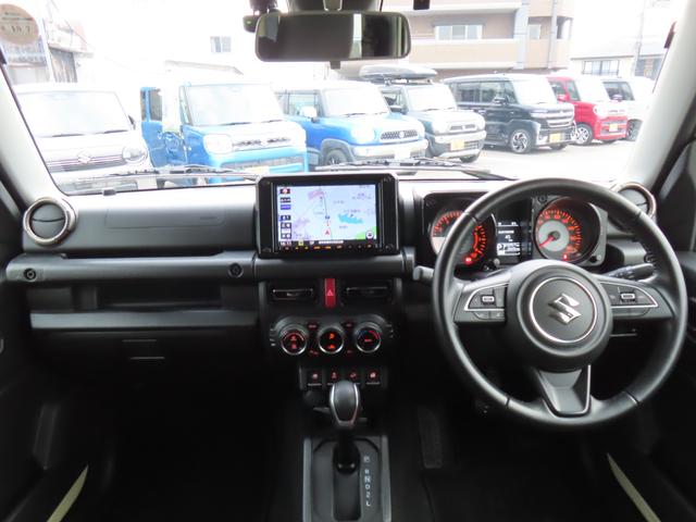 ジムニーシエラ ＪＣ　ナビ　バックカメラ　ＥＴＣ　ドライブレコーダー　衝突被害軽減ブレーキサポート　ＬＥＤヘッドライト　ヒルディセントコントロール　アルミホイール　Ｂｌｕｅｔｏｏｔｈ　盗難防止システム（4枚目）