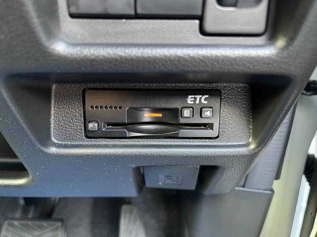 �d�s�b�t���ł��I�������H�𗘗p����ۂɂd�s�b�J�[�h������΁A�X���[�Y�ɗ�������ʉ߂ł��܂��I