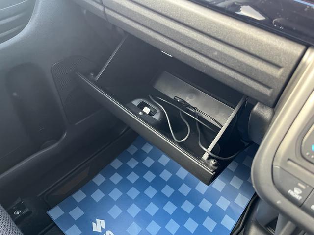 �O���[�u�{�b�N�X�̉摜�ł��I�Ԍ��ؓ���Ȃǂɂ��g�����������܂��I