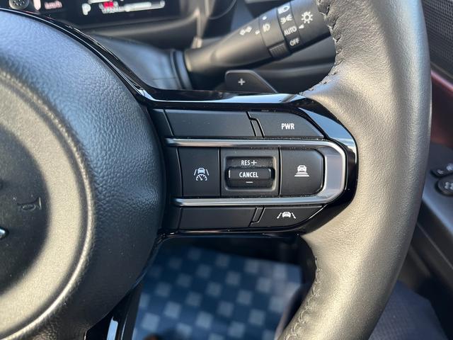 �A�_�v�e�B�u�N���[�Y�R���g���[���t���ł��I�������H�𑖍s����ۂɕ֗��ł��I