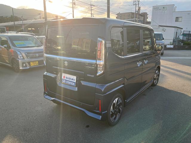 カスタム　ＨＹＢＲＩＤ　ＸＳ　当社社用車ＵＰ　両側電動スライドドア　衝突被害軽減ブレーキサポート　リヤパーキングセンサー　アイドリングストップ　アダプティブクルーズコントロール　スリムサーキュレーター　ＬＥＤヘッドライト（画像17）