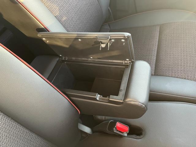 カスタム　ＨＹＢＲＩＤ　ＸＳ　当社社用車ＵＰ　両側電動スライドドア　衝突被害軽減ブレーキサポート　リヤパーキングセンサー　アイドリングストップ　アダプティブクルーズコントロール　スリムサーキュレーター　ＬＥＤヘッドライト（画像34）