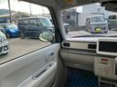 視界が広く前方が見やすいので運転もしやすいです!!交差点等での右折時・左折時に歩行者も見やすいです!! クルマの運転にあまり慣れてない方にもオススメです☆