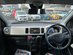 視界が広く前方が見やすいので運転もしやすいです！！交差点等での右折時・左折時に歩行者も見やすいです！！　クルマの運転にあまり慣れてない方にもオススメです☆ 4