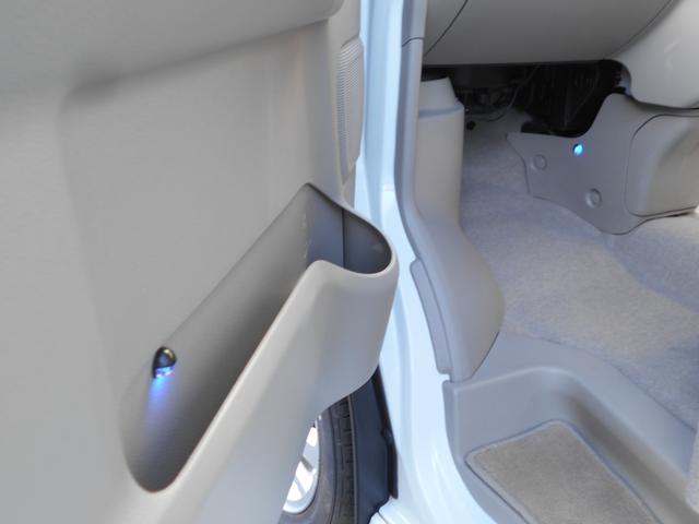 エブリイワゴン ＰＺターボ　スペシャル　ハイルーフ　５型　衝突軽減ブレーキ　後退時ブレーキ　バックカメラ　ＥＴＣ　前方ドライブレコーダー　両側電動スライドドア　オートステップ　ＨＩＤヘッドライト　スマートキー　プッシュスタート　１年保証付き（36枚目）