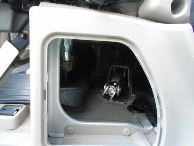 エブリイワゴン PZターボ スペシャル ハイルーフ 3型 衝突軽減ブレーキ リアパーキングセンサー 純正ナビ CD/DVD/Bluetooth対応 バックカメラ ETC 前方ドライブレコーダー 両側電動スライドドア プッシュスタート 1年保証付き(33枚目)