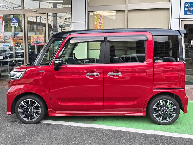 スペーシアカスタム カスタム　ＨＹＢＲＩＤ　ＸＳ　３型　衝突軽減ブレーキ　リアパーキングセンサー　純正９型ナビ　ＣＤ／ＤＶＤ／Ｂｌｕｅｔｏｏｔｈ対応　全方位カメラ　両側電動スライドドア　ＬＥＤヘッドライト　スマートキー　３年保証付き（11枚目）