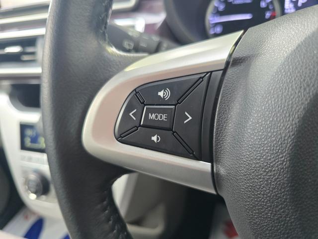 �����i�r��X�e���I�ɑΉ��̃X�e�A�����O�I�[�f�B�I�X�C�b�`�I�����̈ړ������Ȃ��̂ŁA���S�^�]�ɂ��q����܂��I