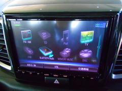 �������꡼�ʥӤ���������Ƥ��ޤ����ãġ��ģ֣ġ��£����������衦�ե륻���ԣ֤ʤɤε�ǽ������ޤ��� 4