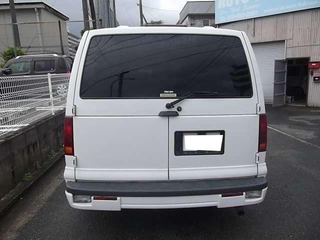 シボレーアストロ LT 4WD 8ナンバー DVDナビ 3列シート ETC(3枚目)