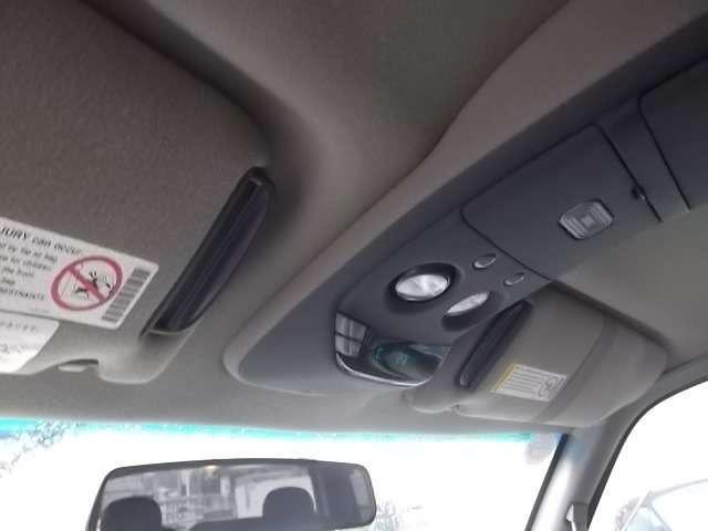 シボレーアストロ LT 4WD 8ナンバー DVDナビ 3列シート ETC(16枚目)