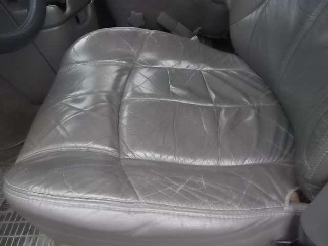 シボレーアストロ LT 4WD 8ナンバー DVDナビ 3列シート ETC(18枚目)