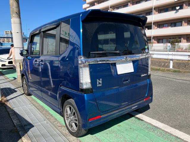 N-BOXカスタム G・Lパッケージ ナビ フルセグTV バックカメラ キセノンヘッドライト 15インチアルミ 電動スライドドア(9枚目)