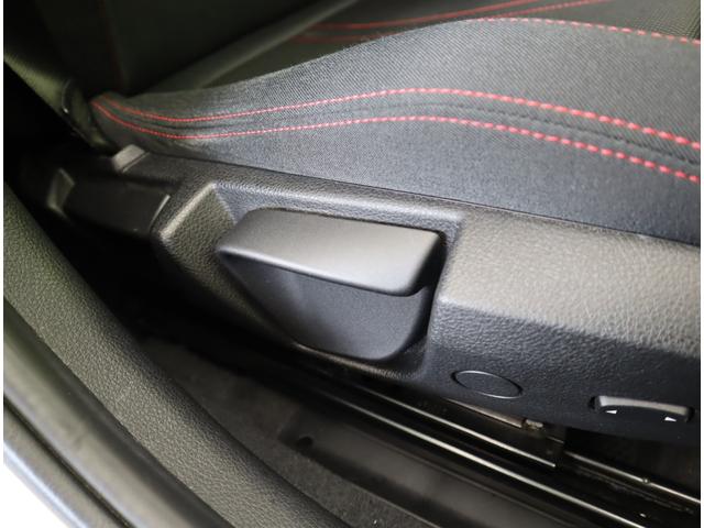 １シリーズ １１８ｄ　スポーツ／走行２９８００ｋｍ／　純正ＨＤＤナビ／Ｂカメラ／クルコン／インテリジェントセーフティ／キーレス／ミラー一体型ＥＴＣ／革巻ステア／オートＬＥＤ／ミラーウインカー／１６ＡＷ／８ＡＴ（37枚目）