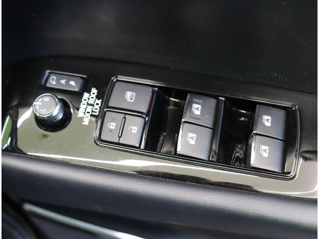 アルファード ２．５Ｓ　Ｃパッケージ／モデリスタエアロ／Ｗサンルーフ／　１１型フルセグナビ／Ｂカメラ／両側自動ドア／合皮エアシート／レーダークルーズ／プリクラッシュ／ＢＳＭ／Ｐバックドア／オートＬＥＤ／１８ＡＷ／ＣＶＴ／モデリスタエアロ／Ｗサンルーフ／７人乗（41枚目）