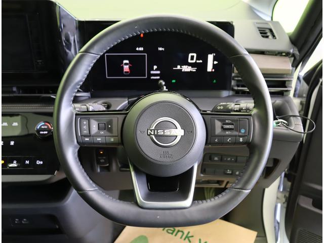 セレナ e-パワー ハイウェイスターV/Fスポイラー/8人乗/ 9型フルセグナビ/両側自動ドア/インテリキー/プロパイロット/車線逸脱抑制/エマブレ/革巻ステア/ETC/Fスポイラー/ミラーウインカー/F&Rソナー/オートLED/16AW/8人乗(16枚目)