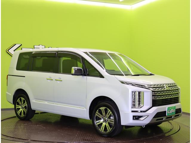 デリカD:5 P/走行8800km/8人乗/ディーゼルTB/4WD/ 10型フルセグナビ/マルチアラウンドM/両側自動ドア/スマートキー/ETC/革調シートカバー/アダプティブクルコン/BSW/LDW/オートハイビーム/LED/18AW/CVT/4WD/8人乗(4枚目)